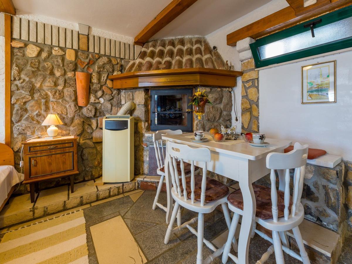 Apartments Susanne Нови-Винодолски Экстерьер фото