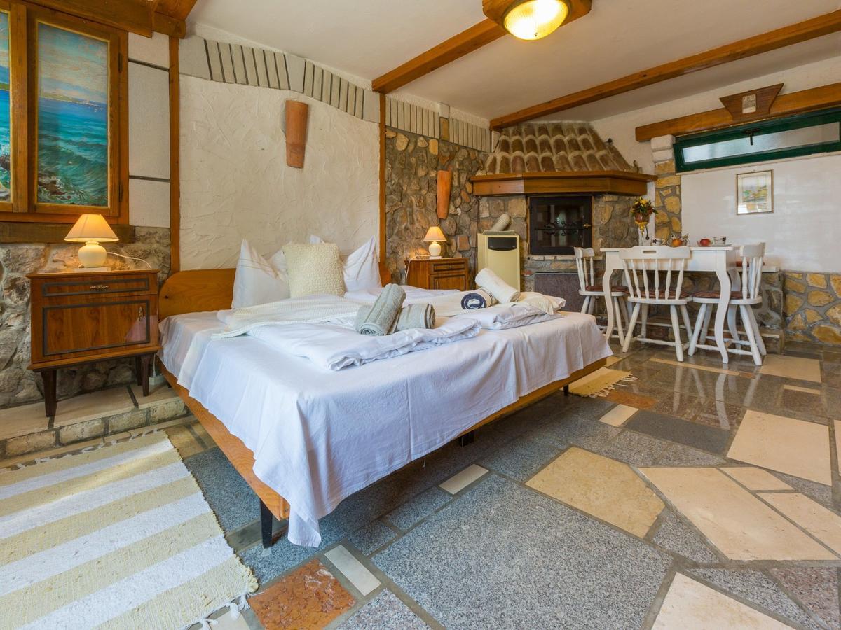 Apartments Susanne Нови-Винодолски Экстерьер фото
