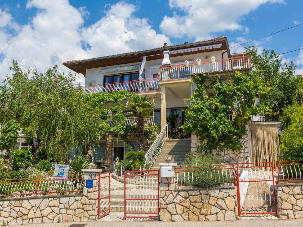 Apartments Susanne Нови-Винодолски Экстерьер фото