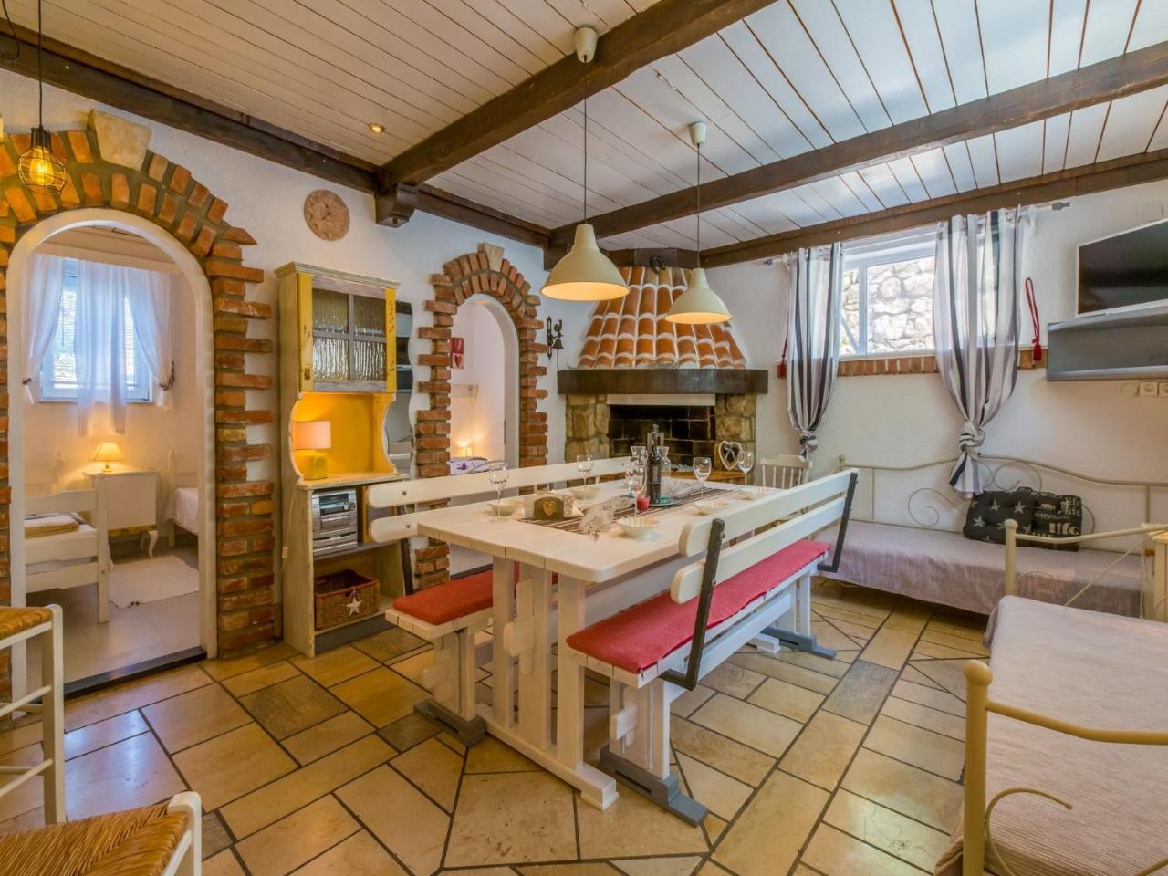 Apartments Susanne Нови-Винодолски Экстерьер фото