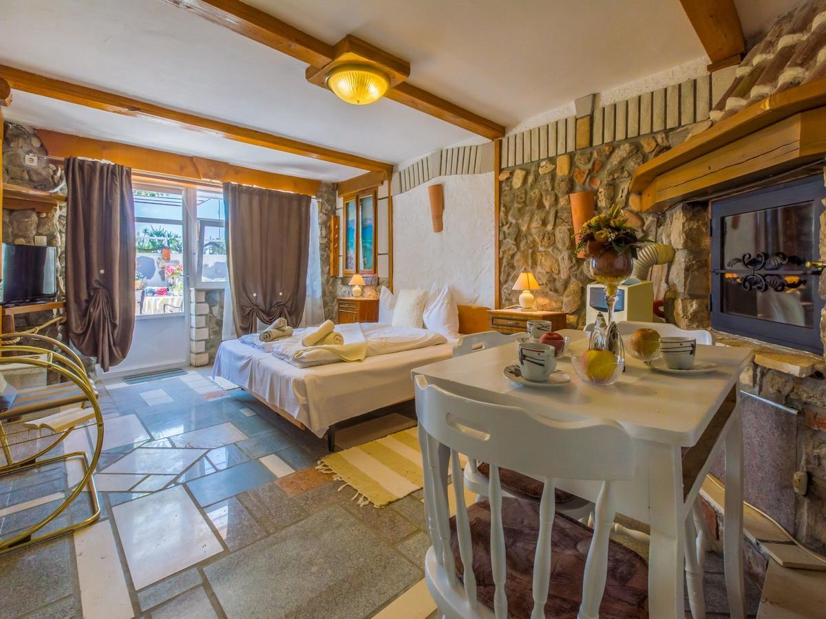 Apartments Susanne Нови-Винодолски Экстерьер фото