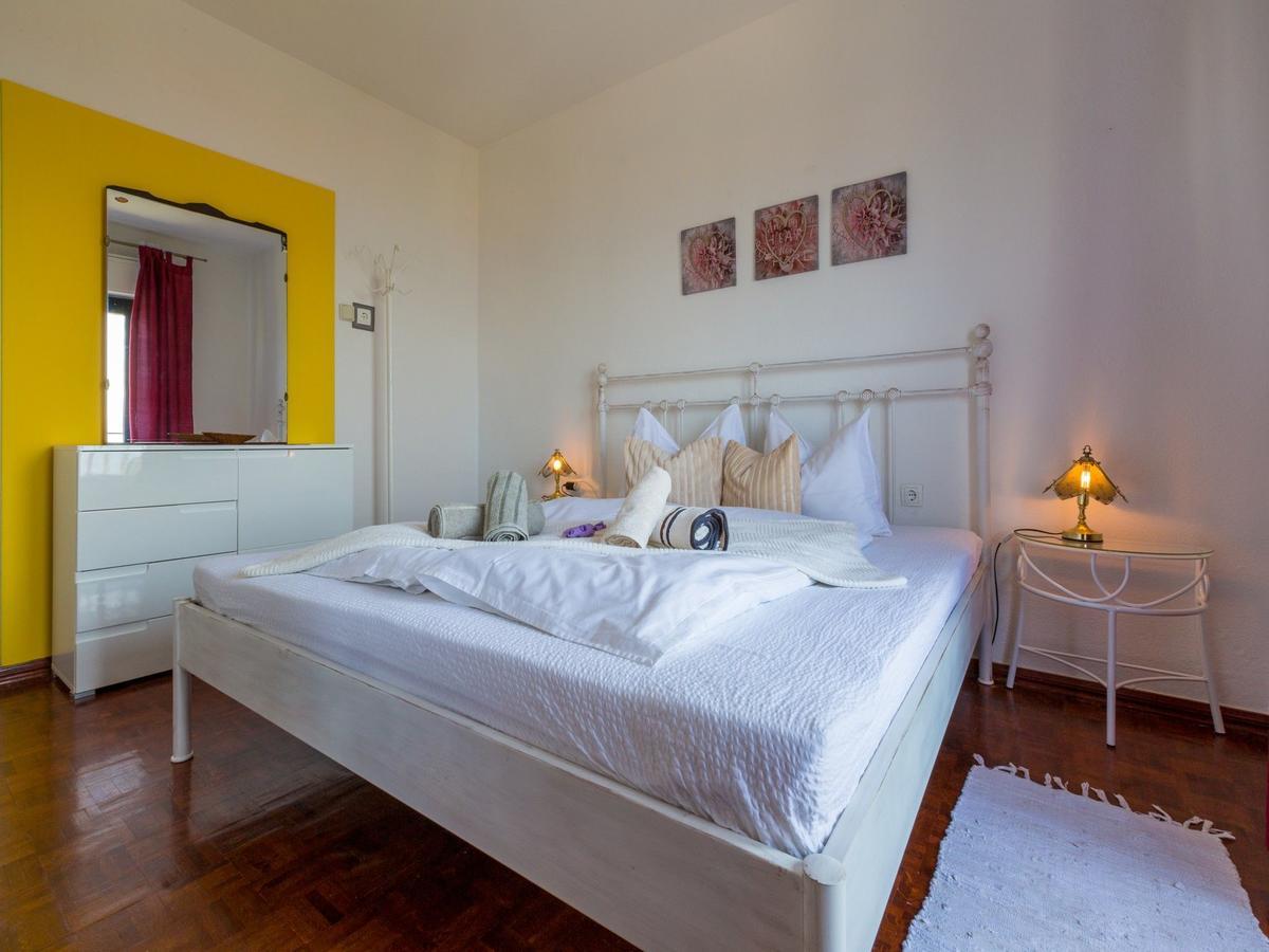 Apartments Susanne Нови-Винодолски Экстерьер фото